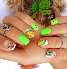 Гель-лак Moon Full Summer №632 шартрез 8мл