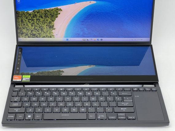 Ігровий ноутбук Б-клас Asus ROG Zephyrus Duo GX650PY / 16" (2560x1600) OLED Touch / AMD Ryzen 9 7945HX (16 (32) ядер по 2.5 - 5.4 GHz) / 32 GB DDR5 / 960 GB SSD / nVidia GeForce RTX 4090, 16 GB GDDR6, 256-bit / WebCam б/в | Зображення 4