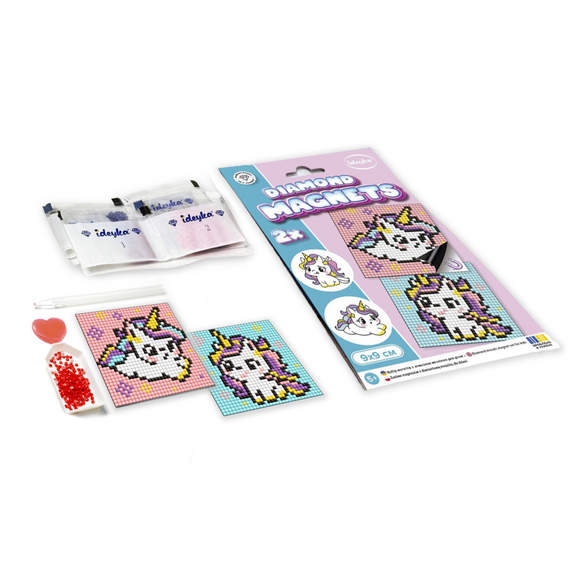 Алмазная мозаїка "Рибка та кошеня" AMG1050 на магнітній основі 9x9 см | Зображення 1