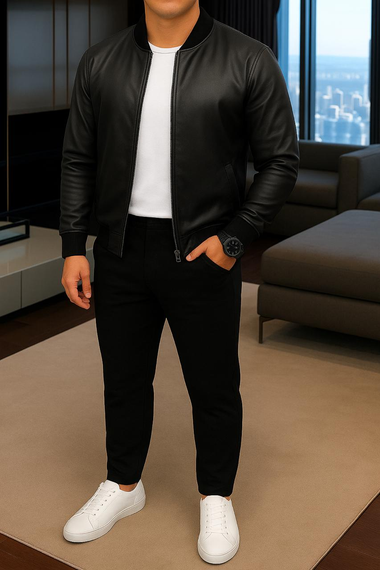 Бомбер кожаный чёрный S L