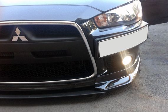 Підставка під номер (пластик) Під фарбування для Mitsubishi Lancer X 2008↗ рр. | Зображення 4