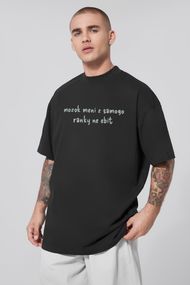 Футболка з мерчем