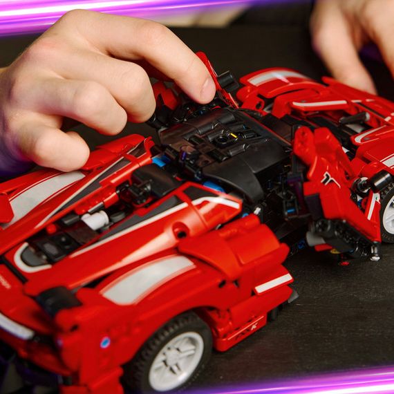 Конструктор ігровий Technic Ferrari FXX K 42212 897 деталей | Зображення 1