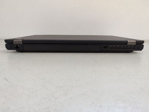 Ноутбук Lenovo ThinkPad T540p / 15.6" (1920x1080) TN / Intel Core i7-4600M (2 (4) ядра по 2.9 - 3.6 GHz) / 8 GB DDR3 / 240 GB SSD / Intel HD Graphics 4600 / WebCam / DVD-ROM / VGA б/в | Зображення 5