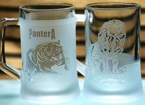 Набір пивних келихів 670 мл для пари Лев та Пантера  подарунок для закоханих  кухлі з гравіюванням  подарунок на річницю  весілля