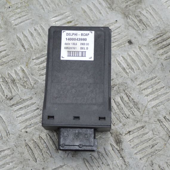 Блок керування центральним замком Citroen C8 2008-2012 Модуль дверей Сітроен ц8 1400043980