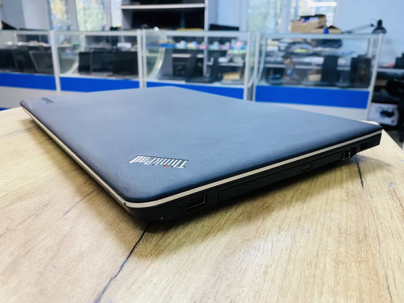 Ноутбук Lenovo Thinkpad e531 15.6 core i5-3230M/4gb/320gb | Зображення 5