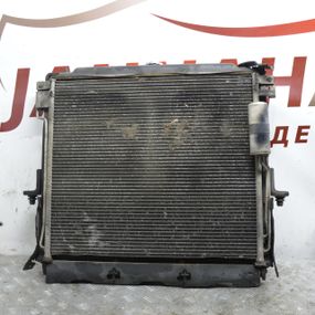 Радіатор основний 2.5 DCI Nissan Navara 2005-2010 під МКПП Радіатор Ніссан Навара