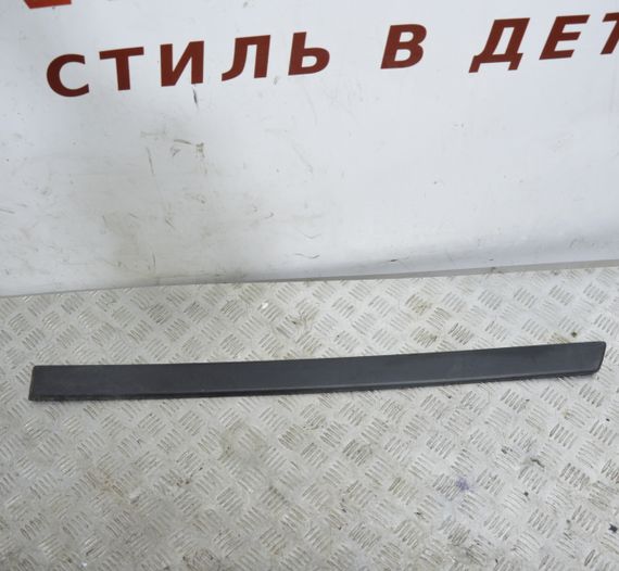 Накладка дверей задня ліва Volkswagen Sharan 1995-2010 Накладка дверей Фольксваген Шаран 7M3853525