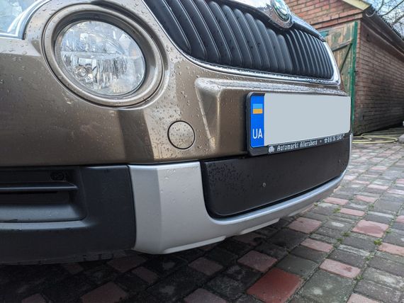Зимова накладка на решітку (нижня, 2009-2013) Глянцева для Skoda Yeti рр | Зображення 2
