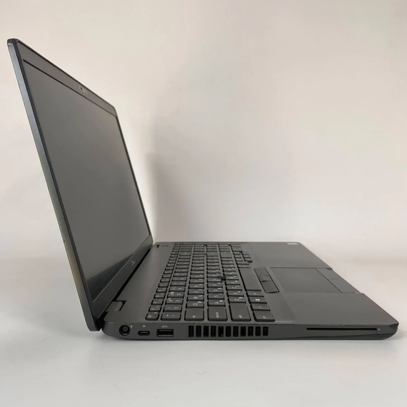 Ультрабук Б-класс Dell Precision 3540 / 15.6" (1366x768) TN / Intel Core i5-8365U (4 (8) ядра по 1.6 - 4.1 GHz) / 16 GB DDR4 / 256 GB SSD / Intel UHD Graphics / WebCam б/у + Подарок Беспроводная мышь / USB | Зображення 4