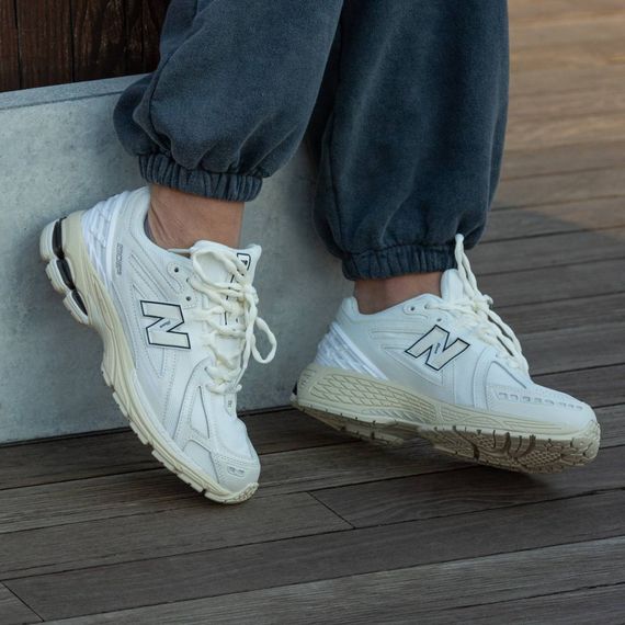 Демісезонні кросівки New Balance колір  білий | Зображення 4