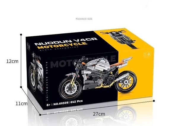 Конструктор LEGO технік мотоцикл Harley-Davidson в масштабі 1:8 642 деталей | Зображення 1