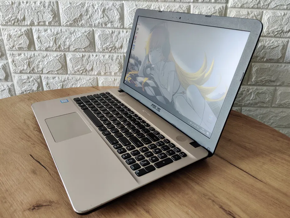 Ноутбук Asus R541U/15.6 HD/i3 6600U/4Gb/HDD500Gb/nVidia 920M-2Gb | Зображення 2