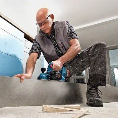 Электрорубанок Bosch GHO 185-LI, 18В, 82мм, строгание до 2.6мм, паз до 9мм (без АКБ и ЗУ) (0.601.5B5.021) | Зображення 5