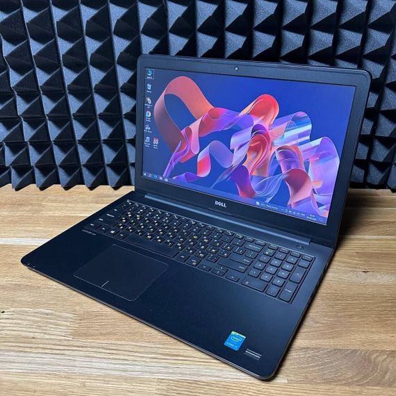 Ноутбук Dell Latitude 3550 / 15.6" (1920x1080) TN / Intel Core i5-5200U (2 (4) ядра по 2.2 - 2.7 GHz) / 8 GB DDR3 / 128 GB SSD / nVidia GeForce 830M, 2 GB DDR3, 64-bit / WebCam / Win 10 б/в | Зображення 3