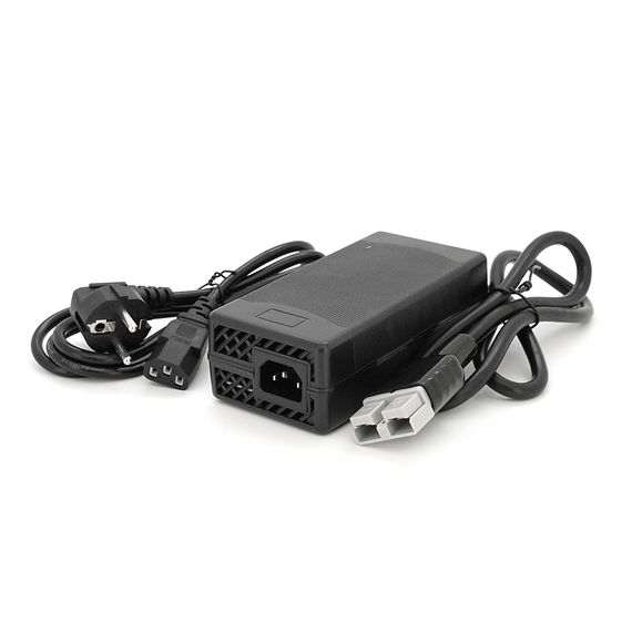 Зарядний пристрій для акумуляторів Li-ion 16,8V,4S,15A, роз'єм anderson