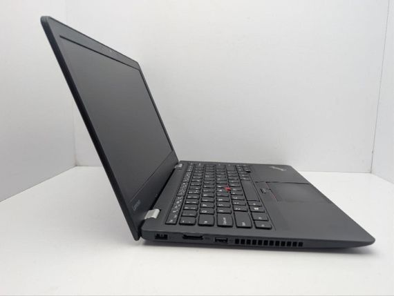 Ноутбук Lenovo ThinkPad 13 / 13.3" (1366x768) TN / Intel Core i3-7100U (2 (4) ядра по 2.4 GHz) / 8 GB DDR4 / 240 GB SSD / Intel HD Graphics 620 / WebCam б/у | Зображення 3