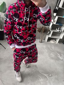 Костюм