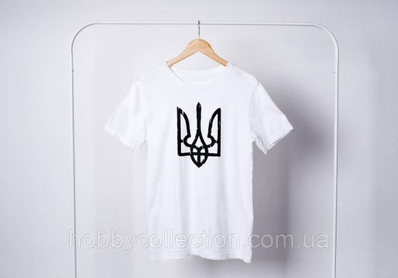 Футболка чоловіча із принтом "Герб України" біла | Зображення 1