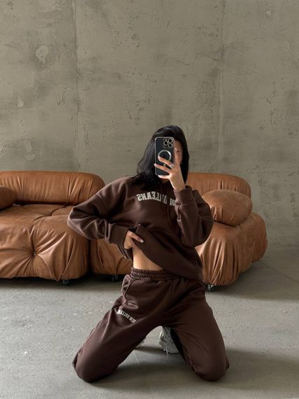 Женский теплый спортивный костюм TS149 цвет коричневый, размер 42-46 oversize | Зображення 3