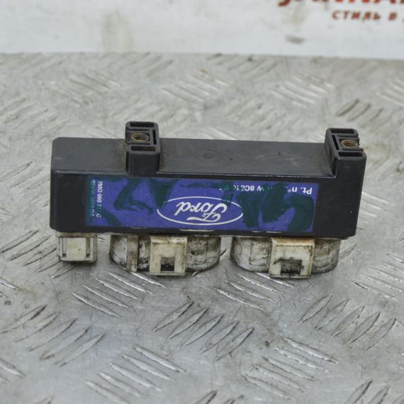 Блок керування вентилятором Ford Galaxy I 1995-1999 Реле вентилятора Форд Гелексі 1 7M0000317C