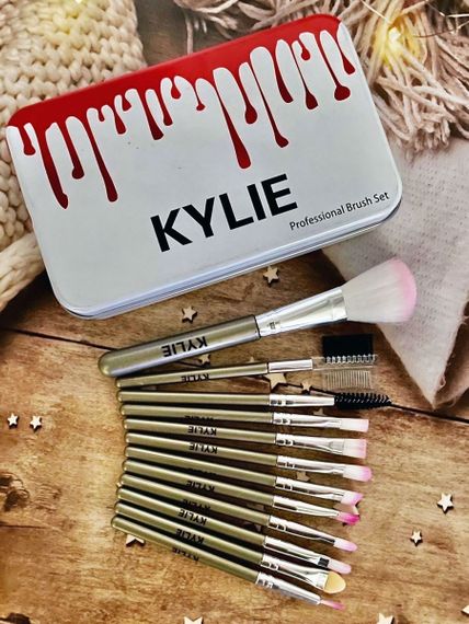 Набор кистей для макияжа KYLIE 12 штук | Зображення 1