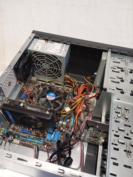 ПК Б-клас Asus Vento TA-8C1 Tower / Intel Core i5-2500 (4 ядра по 3.3 -3.7 GHz) / 8 GB DDR3 / 120 GB SSD + 320 GB HDD / nVidia GeForce GT 640, 1 GB DDR3, 128-bit / DVD-RW / 500W б/в | Зображення 5