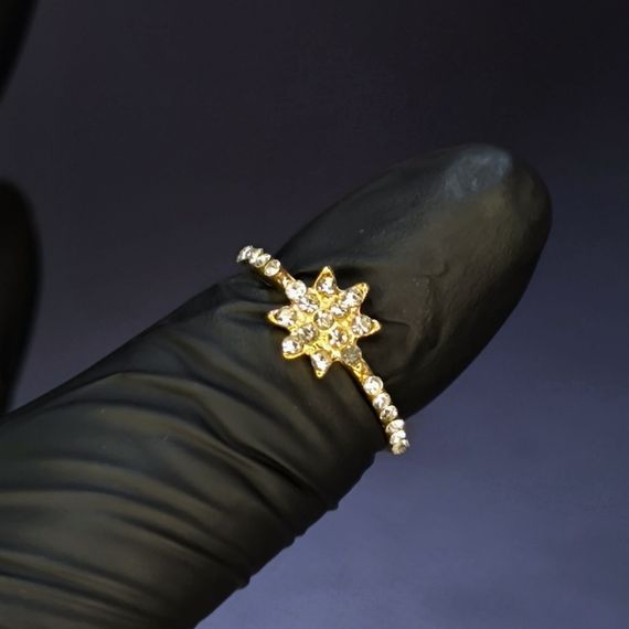 Кольцо #11 для фото ногтей (маникюра) цвет золото