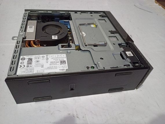 Неттоп Dell Optiplex 9020 USFF / Intel Core i3-4130 (2 (4) ядра по 3.4 GHz) / 8 GB DDR3 / 120 GB SSD / Intel HD Graphics 4400 / DVD-ROM б/в | Зображення 4