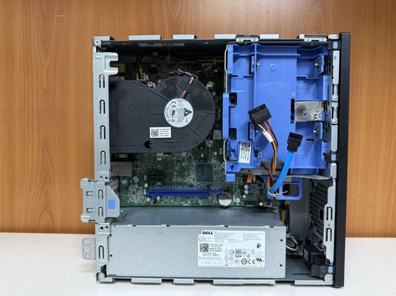 Комп'ютер Dell OptiPlex 3050 SFF / Intel Core i5-6500 (4 ядра по 3.2 - 3.6 GHz) / 8 GB DDR4 / no HDD / Intel HD Graphics 530 / 180W / DisplayPort / HDMI б/в + Подарунок Кабель живлення + дротова миша | Зображення 6