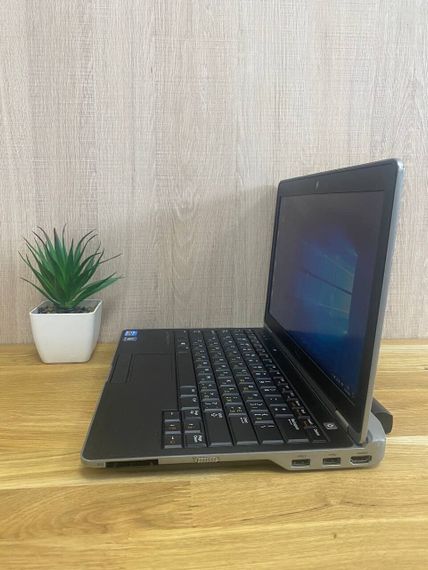 Нетбук Dell Latitude E6230 / 12.5" (1366x768) TN / Intel Core i5-3320M (2 (4) 2.6 - 3.3 GHz) / 8 GB DDR3 / 128 GB SSD / Intel HD Graphics 4000 / WebCam / VGA б/у | Зображення 5