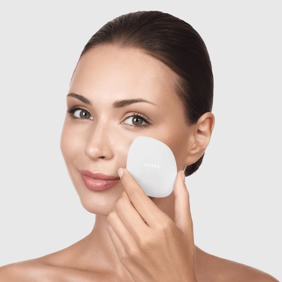 Щітка для обличчя GESKE Facial Brush 4в1 white | Зображення 3