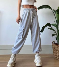 Женские трикотажные джоггеры карго с накладными карманами BF1049 цвет серый, размер 46/48