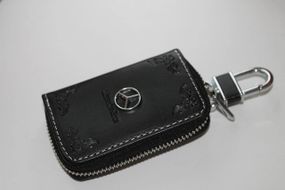 Ключница для авто Кожа KeyHolder MERCEDES