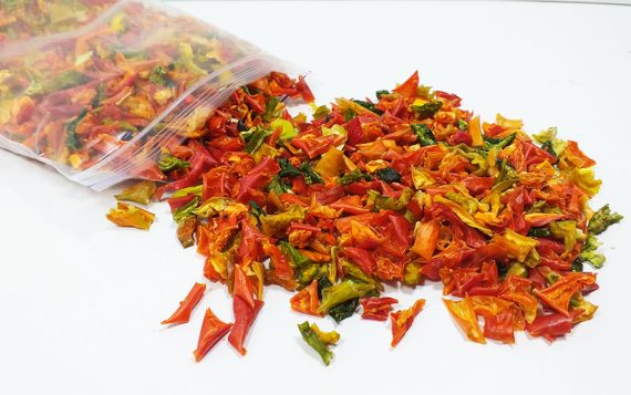 Сушеный сладкий перец (кусочками) 100г