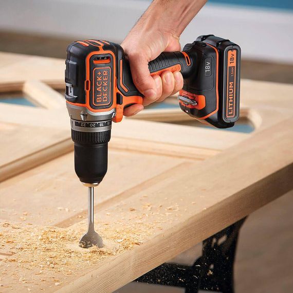 Дрель-шуруповерт аккумуляторная бесщёточная BLACK+DECKER BL186N | Зображення 3