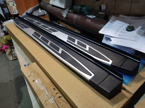 Боковые Подножки OEM V2 (2 шт, Алюминий) для Mitsubishi Outlander 2012-2021 гг