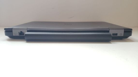 Ноутбук Б-класс Dell Latitude E5440 / 14" (1366x768) TN / Intel Core i3-4010U (2 (4) ядра по 1.7 GHz) / 8 GB DDR3 / 256 GB SSD / Intel HD Graphics 4400 / WebCam / DVD-ROM / АКБ не держит б/у | Зображення 6