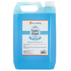 Шампунь Dezynadog Light Bright White Coat Colour Enchance для посилення кольору білих срібних і кольорових порід