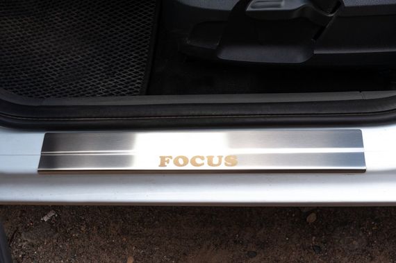 Накладки на пороги (Carmos, 4 шт, нерж.) для Ford Focus II 2005-2008 гг | Зображення 1