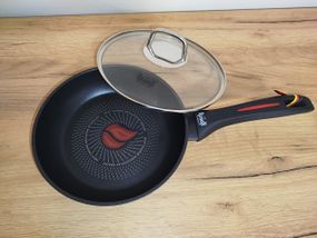 Сковорода антипригарна з кришкою Krauff Smart Fry 20 см 88-222-113 алюмінієва для всіх плит