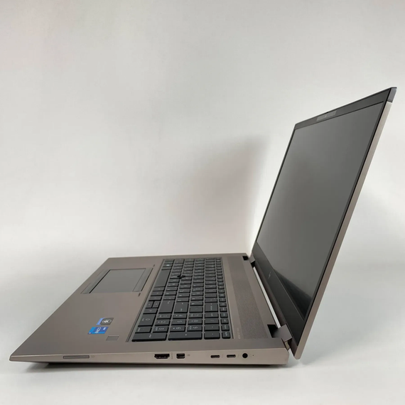 Мобільна робоча станція Б-клас HP zBook Fury 15 G8 / 15.6" (1920x1080) IPS / Core i7-11800H (8 (16) ядер по 2.3 - 4.6 GHz) / 16 GB DDR4 / 512 GB SSD / Quadro T1200, 4 GB GDDR6 / WebCam / TouchID б/в + Подарунок Бездротова миша / USB | Зображення 4