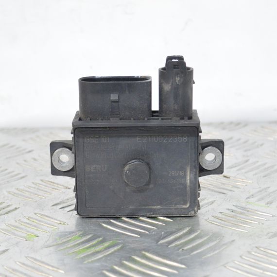 Реле свічок накалу BMW E46 E60 E61 E83 E87 E90 E91 1998-2012 Контролер свічок накалу БМВ е46 е60 е87 е90 е91 GSE101 | Зображення 1