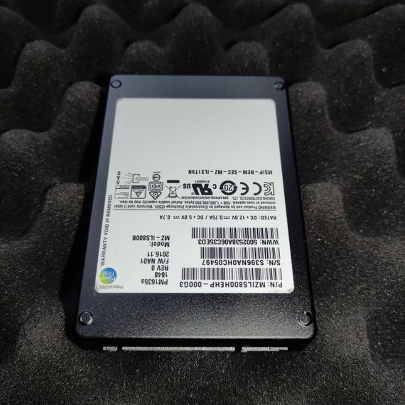 Твердотільний накопичувач SSD Samsung PM1635a / 2.5" / 800 GB / SAS 12G / 3 DWPD б/в | Зображення 5