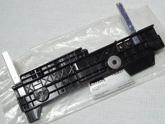 Адптер для використання направляючої шини з Makita DHS630, DHS710, HS7101, HS6101, 4350CT, 4350FCT, 4351CT, 4351FCT, DJV180, DJV181, DJV182, JV001G (197252-3) | Зображення 5