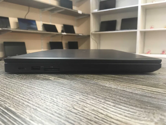 Ноутбук  Dell Latitude 5580 15.6''FHD,IPS/i7-7600U/16Gb/256 GB SSD | Зображення 3