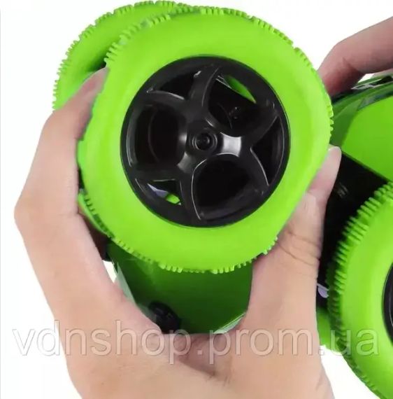 Машинка перевертень всюдихід трюкова на радіокеруванні Ydjia Stunt Car D828 Green | Зображення 6