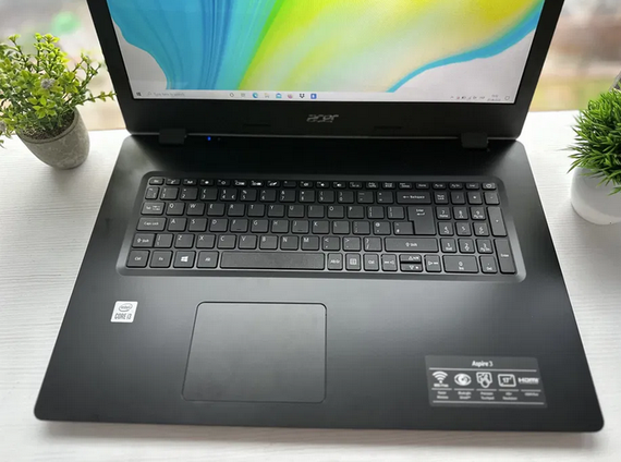 Ультрабук Acer 17.3   HD+ ! 8/128 GB SSD + 1 TB Intel Core i3 10 Gen Б/В | Зображення 3