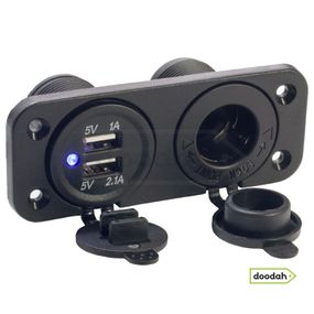 Авто / Мото USB зарядний пристрій Recessed Twin Charging з прикурювачем, IP54, 2,1А